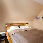 Haus Ostseeflora * Holm (Plon)