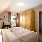 Haus Ostseeflora Vakantiehuis Holm (Plon)